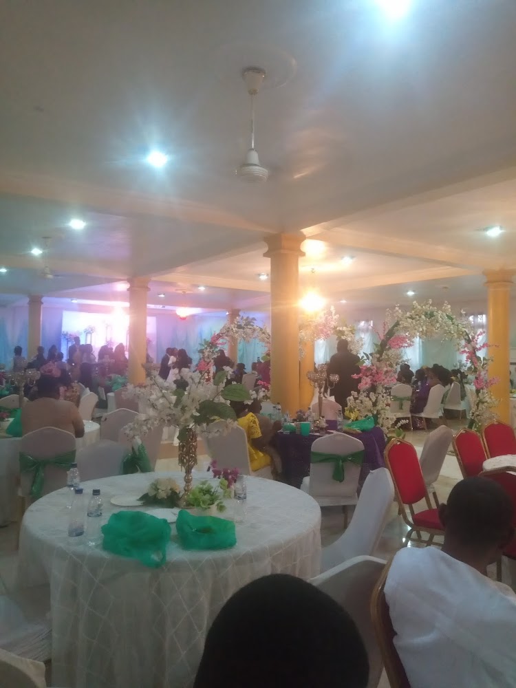 Apex Hall photo 2